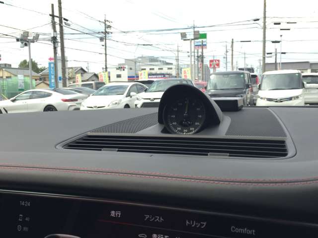 ポルシェ パナメーラ ４ Ｅハイブリッド プラチナ エディション ＰＤＫ ４ＷＤ R4年 (東海) 99