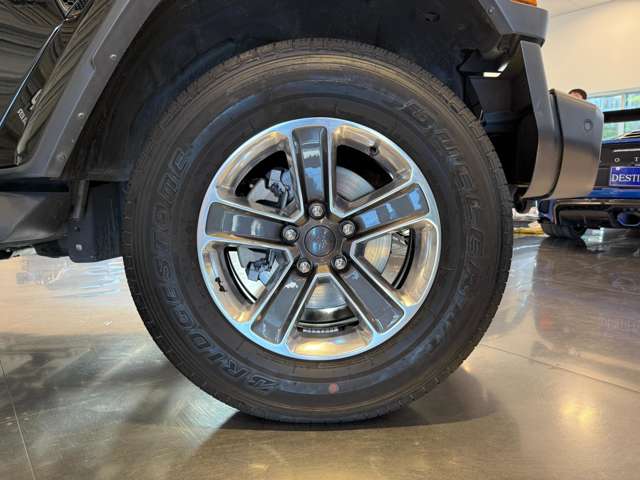 ジープ ラングラー　アンリミテッド アンリミテッド サハラ ２．０Ｌ ４ＷＤ R4年 (関東) 99