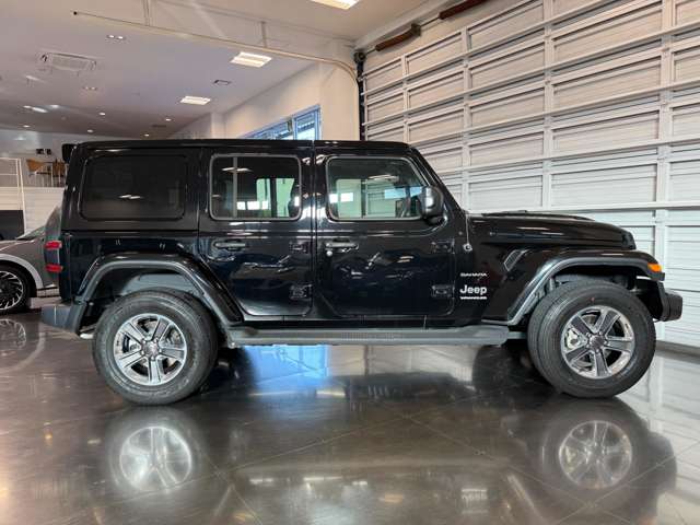 ジープ ラングラー　アンリミテッド アンリミテッド サハラ ２．０Ｌ ４ＷＤ R4年 (関東) 99