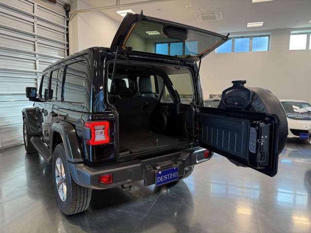 ジープ ラングラー　アンリミテッド アンリミテッド サハラ ２．０Ｌ ４ＷＤ R4年 (関東) 99