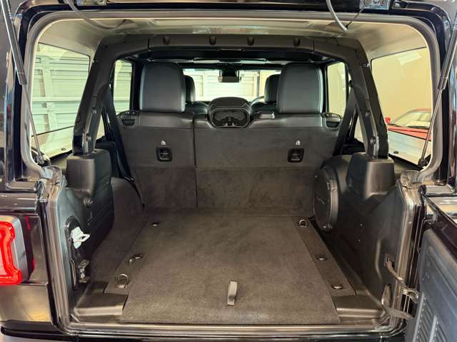 ジープ ラングラー　アンリミテッド アンリミテッド サハラ ２．０Ｌ ４ＷＤ R4年 (関東) 99