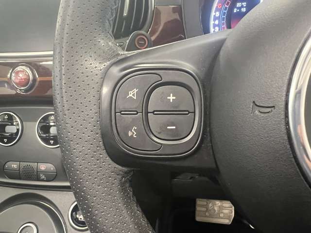 アバルト ６９５Ｃリヴァーレ １．４ R1年 (関東) 99