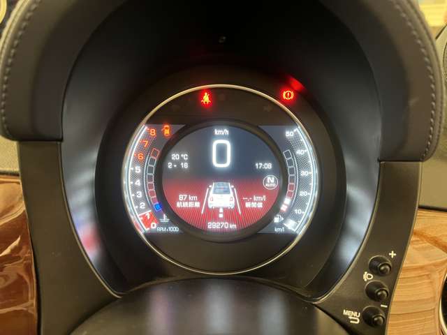 アバルト ６９５Ｃリヴァーレ １．４ R1年 (関東) 99