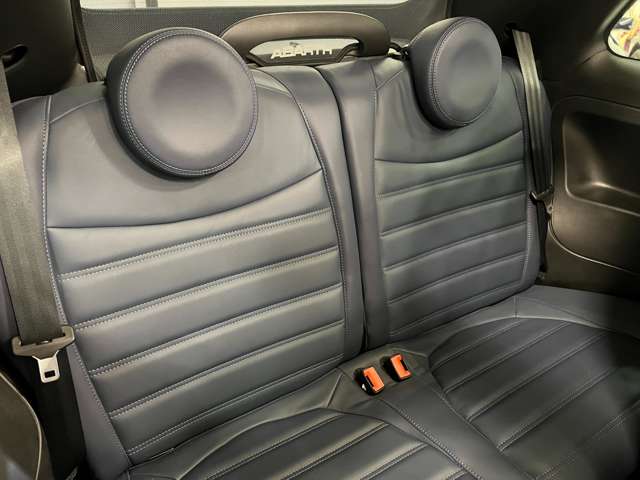 アバルト ６９５Ｃリヴァーレ １．４ R1年 (関東) 99