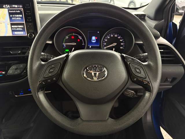 トヨタ Ｃ−ＨＲ ハイブリッド １．８ Ｓ R1年 (東北) 99