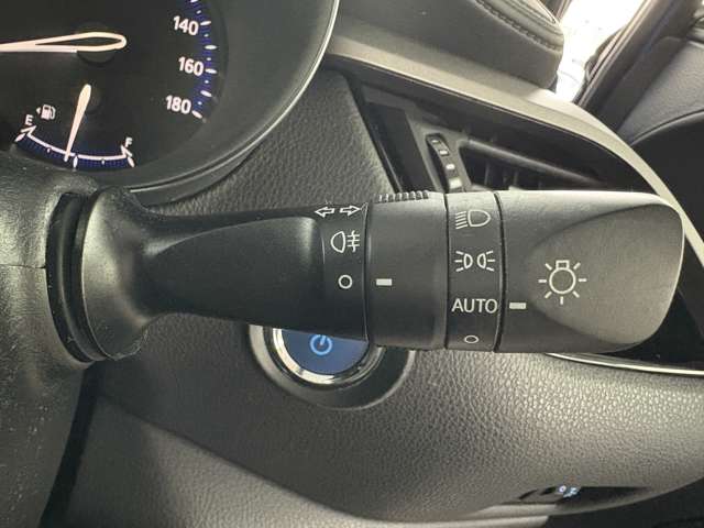 トヨタ Ｃ−ＨＲ ハイブリッド １．８ Ｓ R1年 (東北) 99