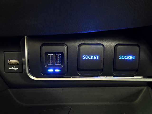 トヨタ Ｃ−ＨＲ ハイブリッド １．８ Ｓ R1年 (東北) 99