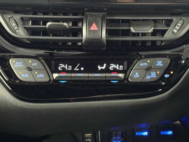 トヨタ Ｃ−ＨＲ ハイブリッド １．８ Ｓ R1年 (東北) 99