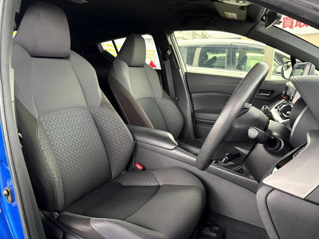 トヨタ Ｃ−ＨＲ ハイブリッド １．８ Ｓ R1年 (東北) 99