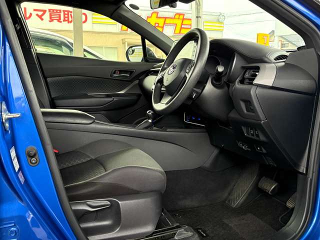 トヨタ Ｃ−ＨＲ ハイブリッド １．８ Ｓ R1年 (東北) 99