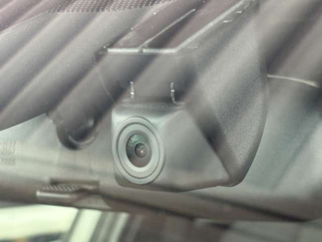 トヨタ Ｃ−ＨＲ ハイブリッド １．８ Ｓ R1年 (東北) 99