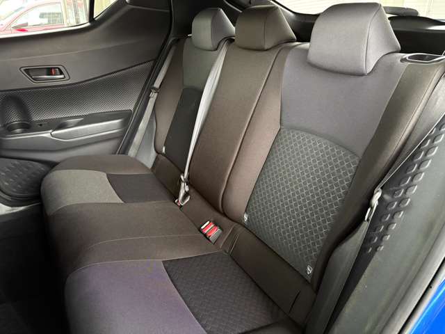 トヨタ Ｃ−ＨＲ ハイブリッド １．８ Ｓ R1年 (東北) 99