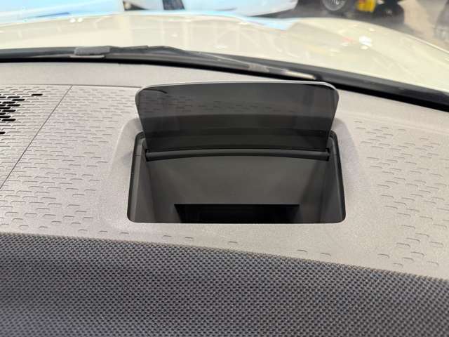 ミニ ミニカントリーマン Ｅ R6年 (関東) 99