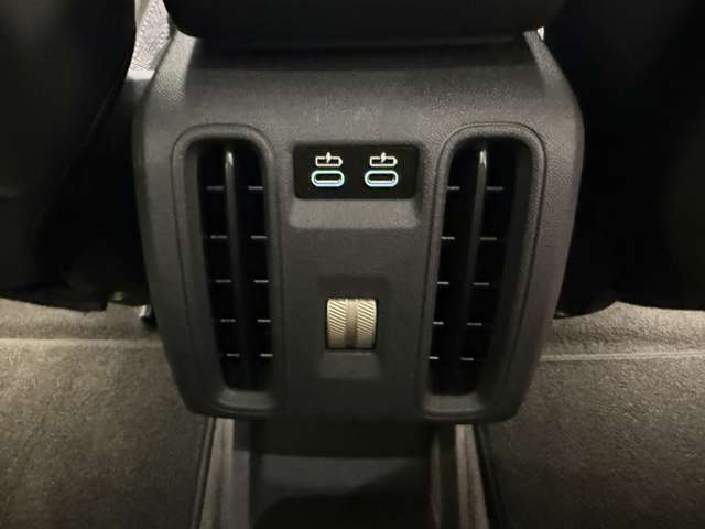 ミニ ミニカントリーマン Ｅ R6年 (関東) 99