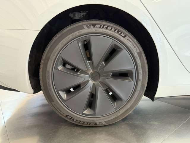 テスラ モデル３ ロングレンジ R6年 (関東) 99