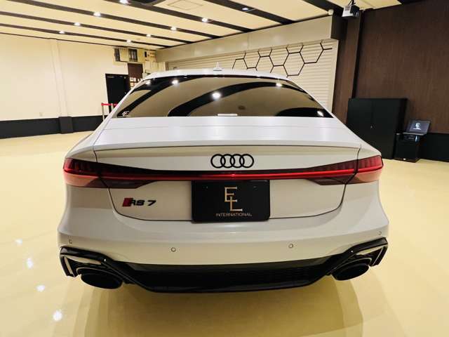アウディ ＲＳ７　スポーツバック ４．０ ４ＷＤ R4年 (東海) 99