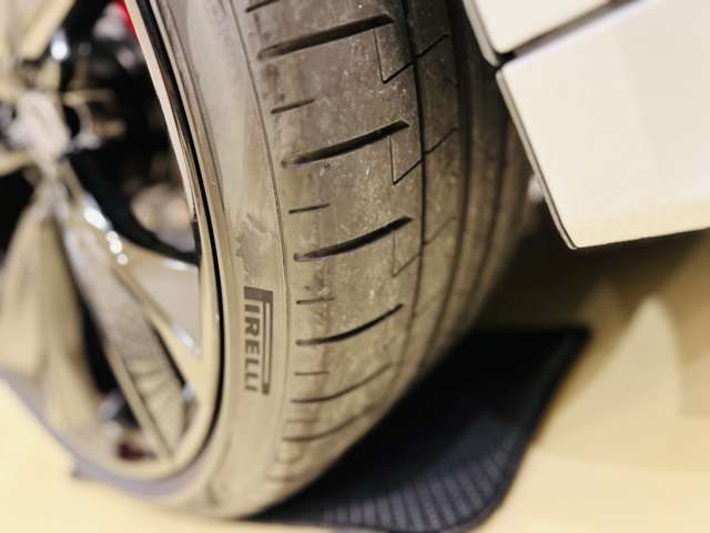 アウディ ＲＳ７　スポーツバック ４．０ ４ＷＤ R4年 (東海) 99