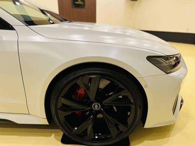 アウディ ＲＳ７　スポーツバック ４．０ ４ＷＤ R4年 (東海) 99