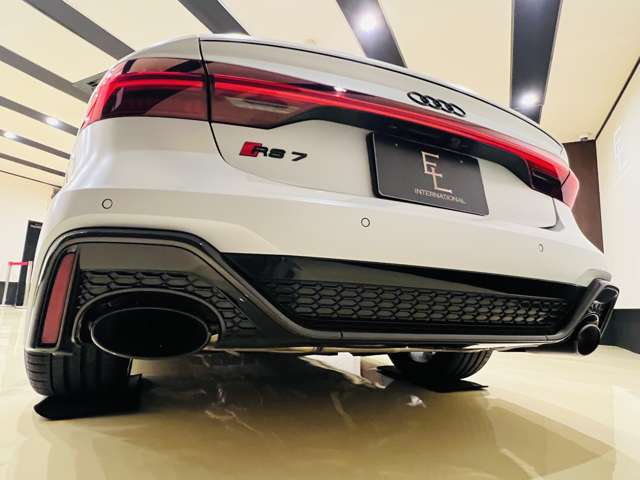 アウディ ＲＳ７　スポーツバック ４．０ ４ＷＤ R4年 (東海) 99
