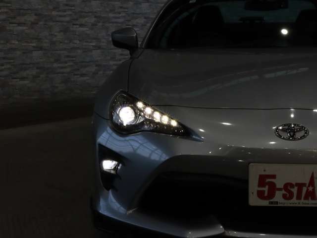 トヨタ ８６ ２．０ ＧＴ H28年 (関東) 99