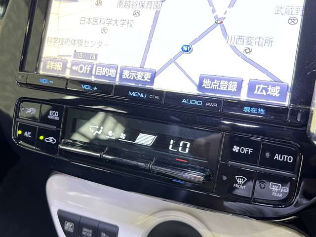 トヨタ プリウス １．８ Ａ プレミアム H29年 (関東) 99