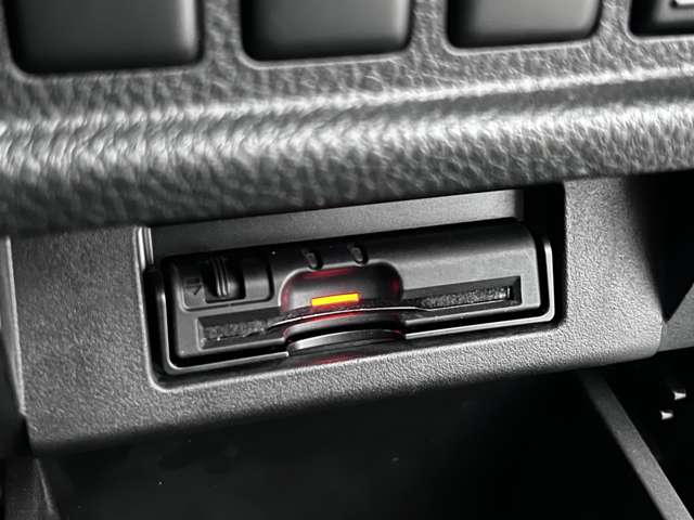 日産 エルグランド ２．５ ２５０ハイウェイスター H26年 (関東) 99