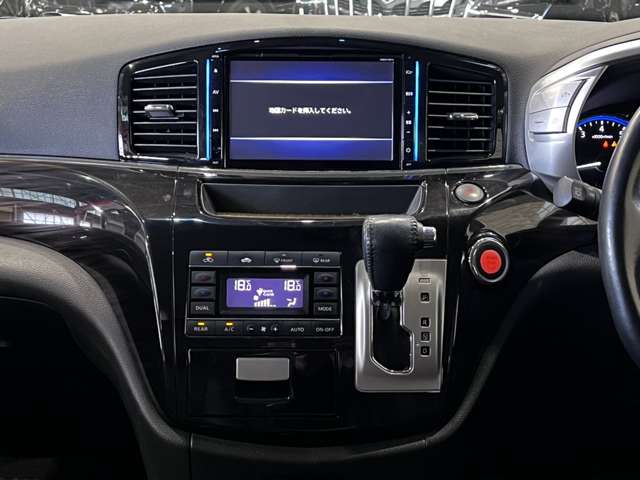 日産 エルグランド ２．５ ２５０ハイウェイスター H26年 (関東) 99