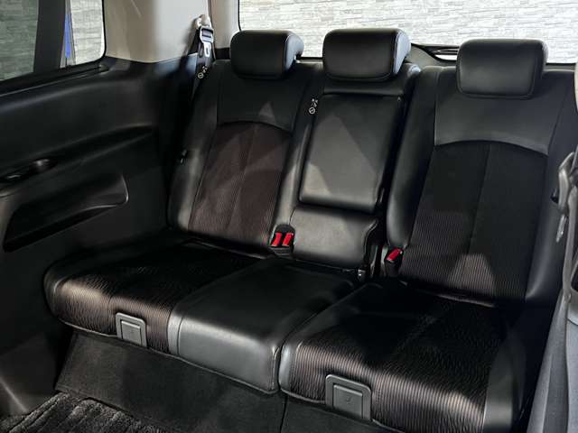 日産 エルグランド ２．５ ２５０ハイウェイスター H26年 (関東) 99