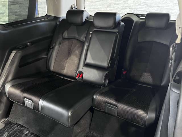 日産 エルグランド ２．５ ２５０ハイウェイスター H26年 (関東) 99