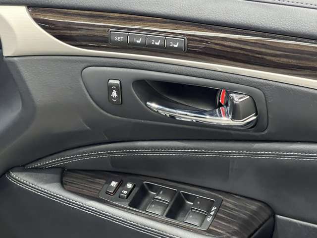 レクサス ＬＳ４６０ バージョンＣ H28年 (関東) 99