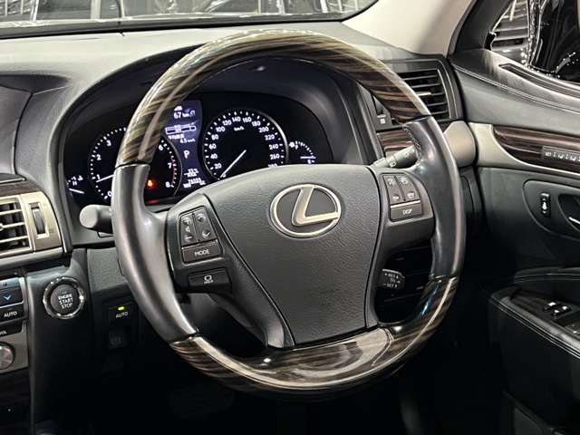 レクサス ＬＳ４６０ バージョンＣ H28年 (関東) 99