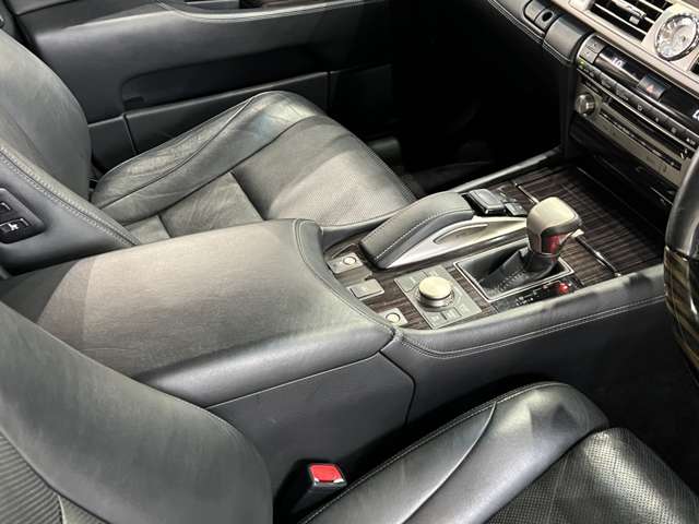 レクサス ＬＳ４６０ バージョンＣ H28年 (関東) 99