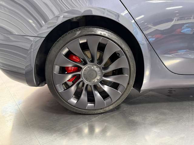 テスラ モデル３ パフォーマンスレンジ R4年 (関東) 99