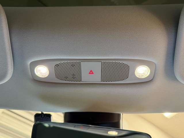 テスラ モデル３ パフォーマンスレンジ R4年 (関東) 99