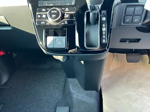 ダイハツ タント ６６０ カスタム Ｘ R7年 () 99