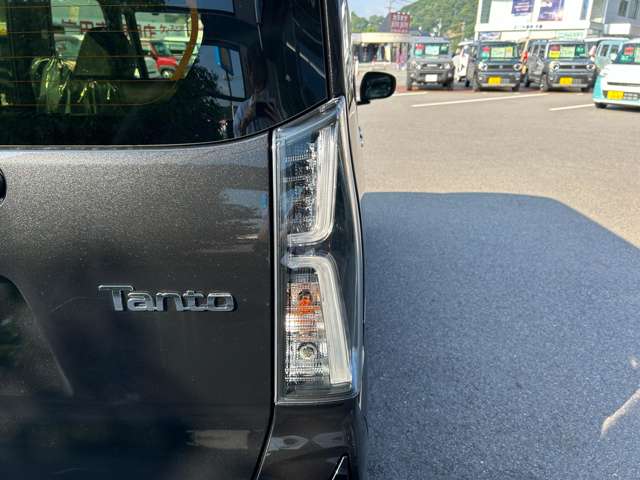 ダイハツ タント ６６０ カスタム Ｘ R7年 () 99