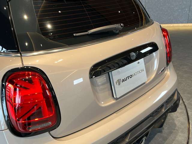 ミニ ミニ ジョン・クーパー・ワークス ３ドア R4年 (近畿) 99