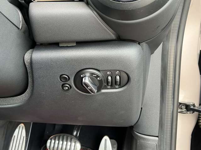 ミニ ミニ ジョン・クーパー・ワークス ３ドア R4年 (近畿) 99