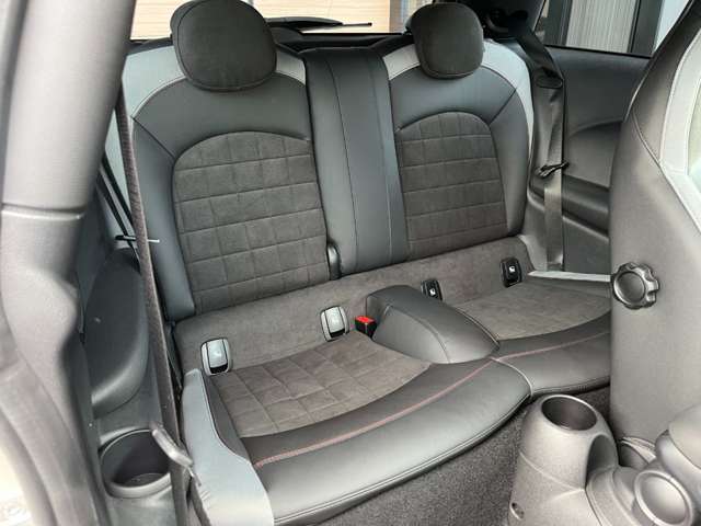 ミニ ミニ ジョン・クーパー・ワークス ３ドア R4年 (近畿) 99