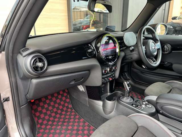 ミニ ミニ ジョン・クーパー・ワークス ３ドア R4年 (近畿) 99