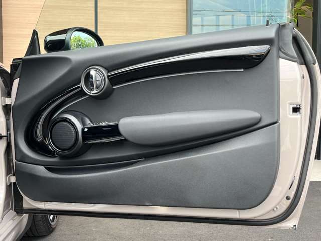 ミニ ミニ ジョン・クーパー・ワークス ３ドア R4年 (近畿) 99