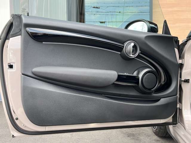 ミニ ミニ ジョン・クーパー・ワークス ３ドア R4年 (近畿) 99