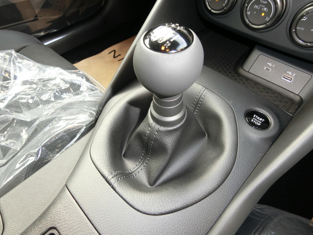 日産 フェアレディＺ ３．０ バージョン ＳＴ R6年 (中国) 99