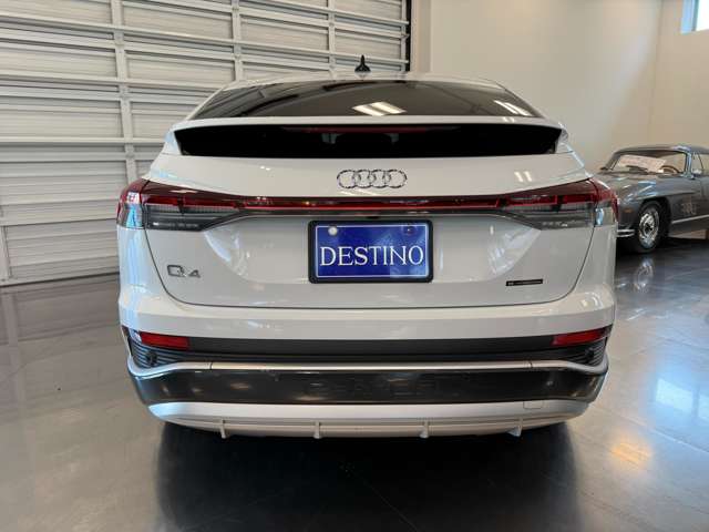 アウディ Ｑ４　ｅ−トロン　スポーツバック ４０　Ｓライン R5年 (関東) 99