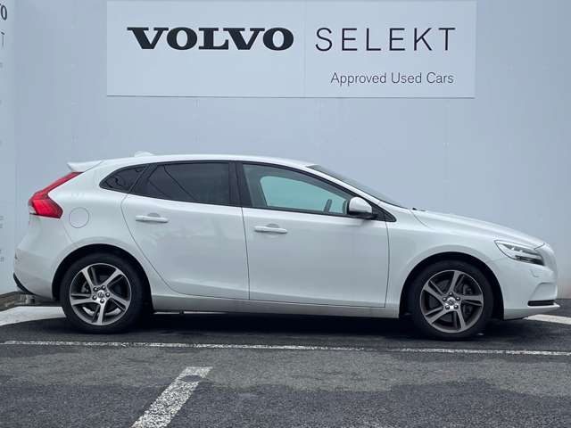 ボルボ Ｖ４０ Ｄ４ モメンタム ディーゼルターボ H28年 (東北) 99