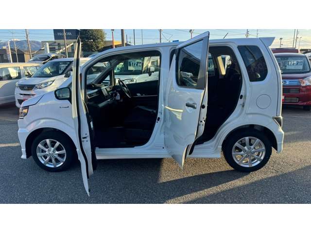 スズキ ワゴンＲ ６６０ カスタムＺ ハイブリッド ＺＸ R4年 (甲信越・北陸) 99