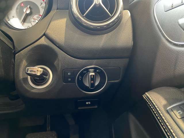 メルセデスベンツ ＧＬＡクラス ＧＬＡ１８０　オフロード H27年 (九州・沖縄) 99