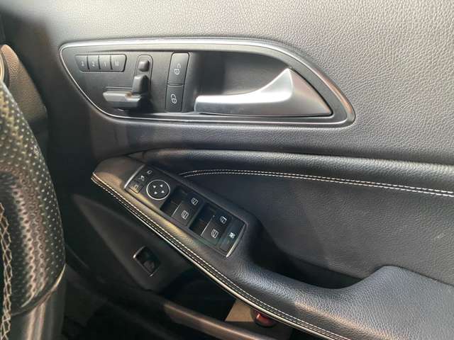 メルセデスベンツ ＧＬＡクラス ＧＬＡ１８０　オフロード H27年 (九州・沖縄) 99