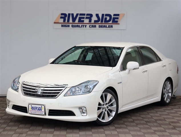 トヨタ クラウン　ハイブリッド ３．５ Ｇパッケージ H24年 (関東) 99