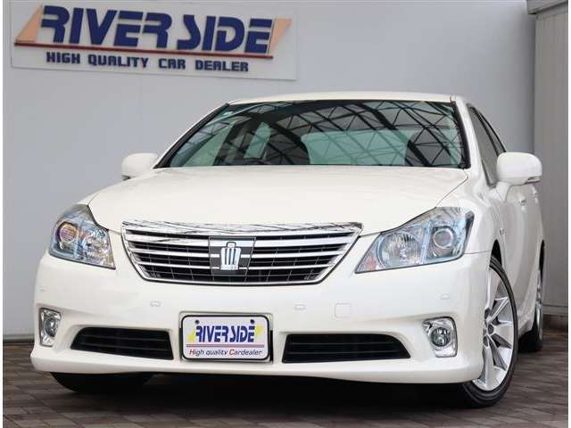 トヨタ クラウン　ハイブリッド ３．５ Ｇパッケージ H24年 (関東) 99